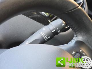 PEUGEOT 208 usata, con Sistema di navigazione