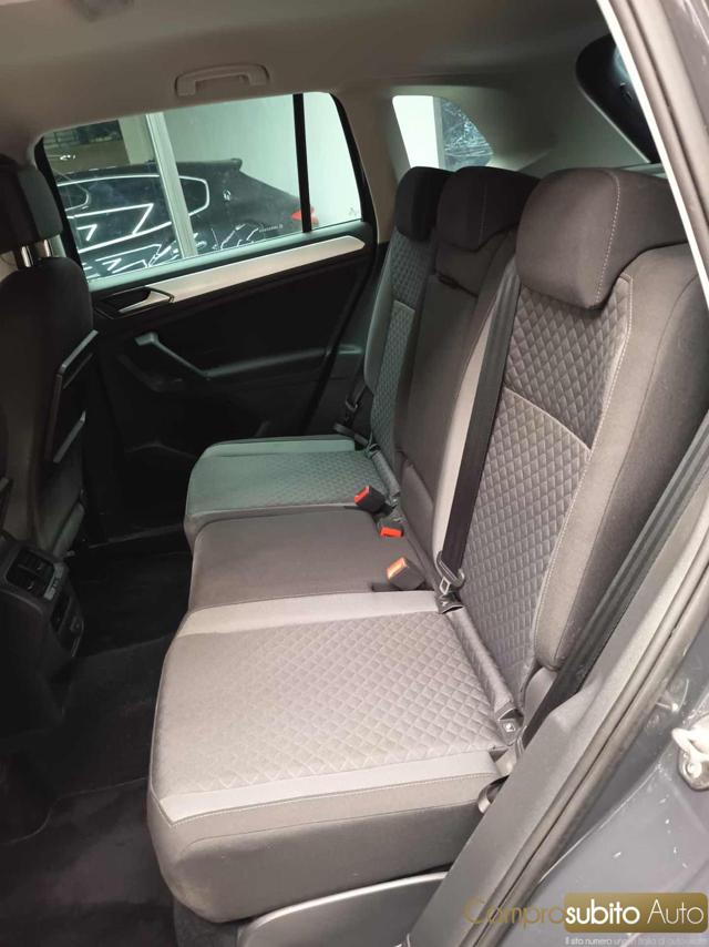 VOLKSWAGEN Tiguan usata, con Specchietti laterali elettrici