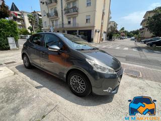PEUGEOT 208 usata, con Airbag laterali
