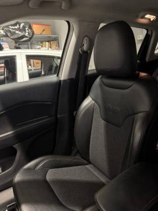 JEEP Compass usata, con Autoradio
