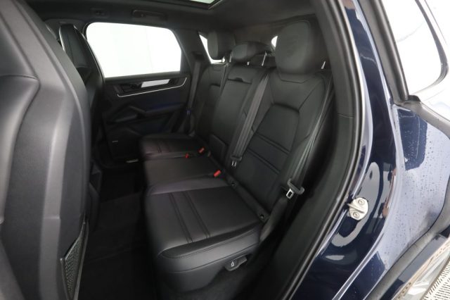 PORSCHE Cayenne usata 9