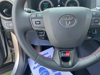 TOYOTA C-HR usata, con Interni in pelle