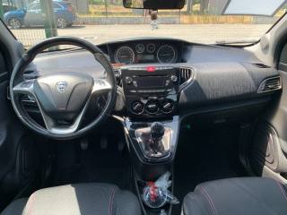LANCIA Ypsilon usata, con ESP
