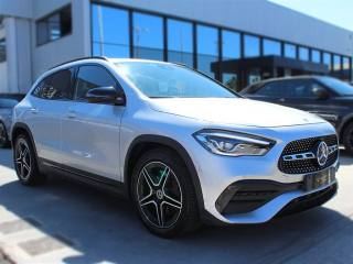 MERCEDES-BENZ GLA 200 d Automatic Premium