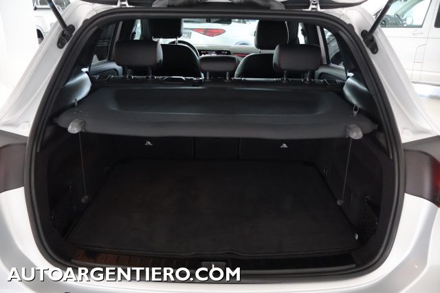 MERCEDES-BENZ GLA 220 usata, con Sound system