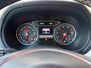 MERCEDES-BENZ B 180 usata, con Cronologia tagliandi