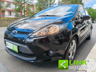 FORD Fiesta usata, con Autoradio