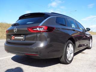 OPEL Insignia usata, con Autoradio