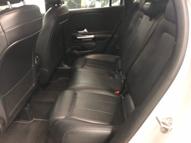 MERCEDES-BENZ GLA 200 usata, con Cruise Control