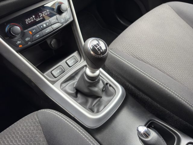 SUZUKI S-Cross usata, con Specchietti laterali elettrici