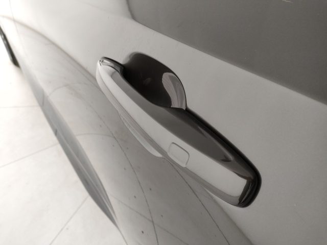 VOLVO XC60 usata, con USB