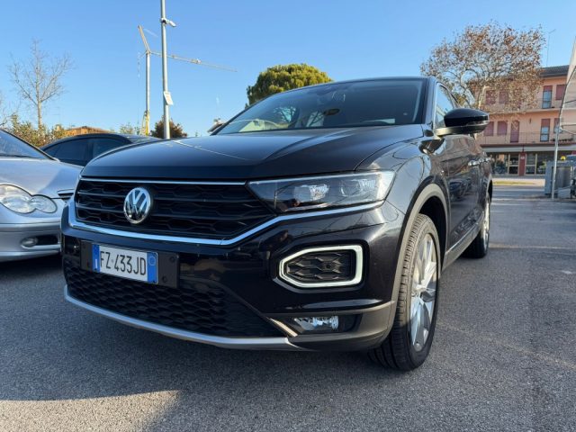 VOLKSWAGEN T-Roc usata, con Airbag