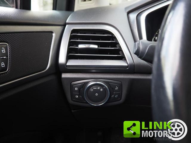 FORD Mondeo usata 32