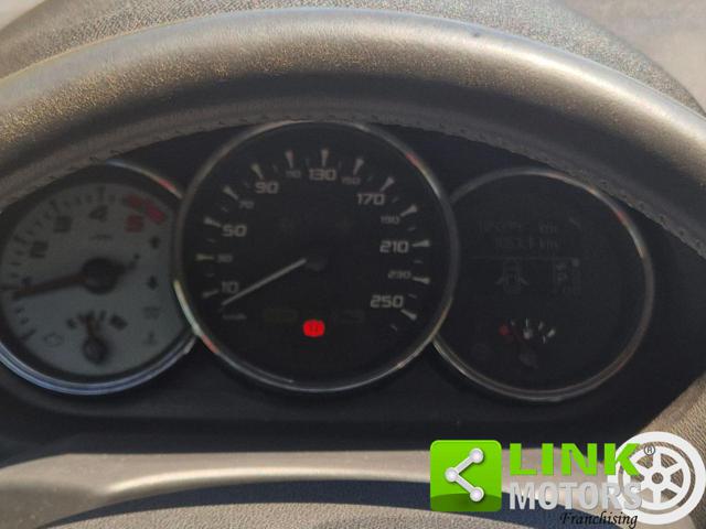 RENAULT Megane usata, con Bluetooth