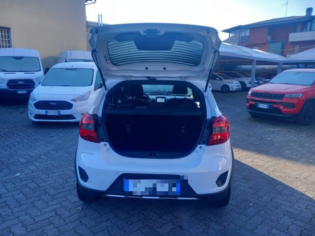 FORD Ka+ usata, con Fendinebbia