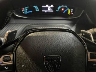 PEUGEOT 208 usata, con Autoradio digitale