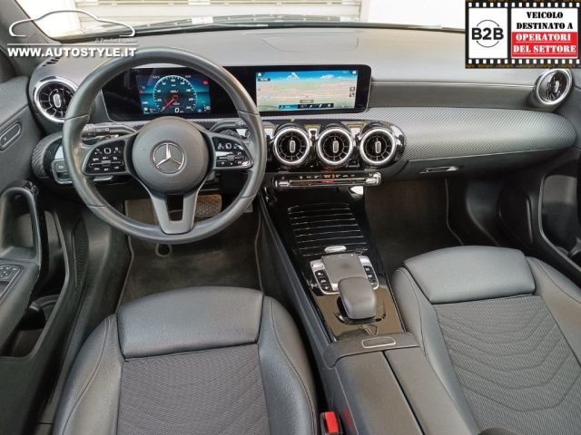 MERCEDES-BENZ A 180 usata, con Airbag