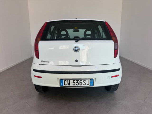FIAT Punto usata 8