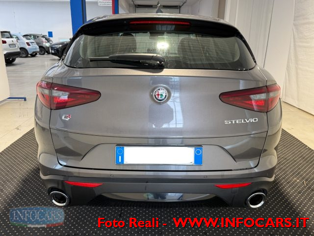 ALFA ROMEO Stelvio usata, con USB
