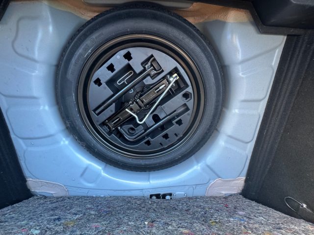 RENAULT Clio usata, con USB