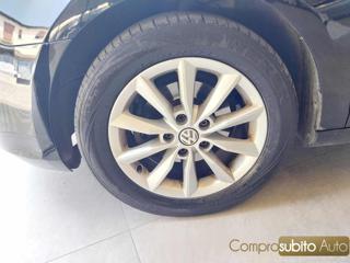 VOLKSWAGEN Golf usata, con Controllo trazione
