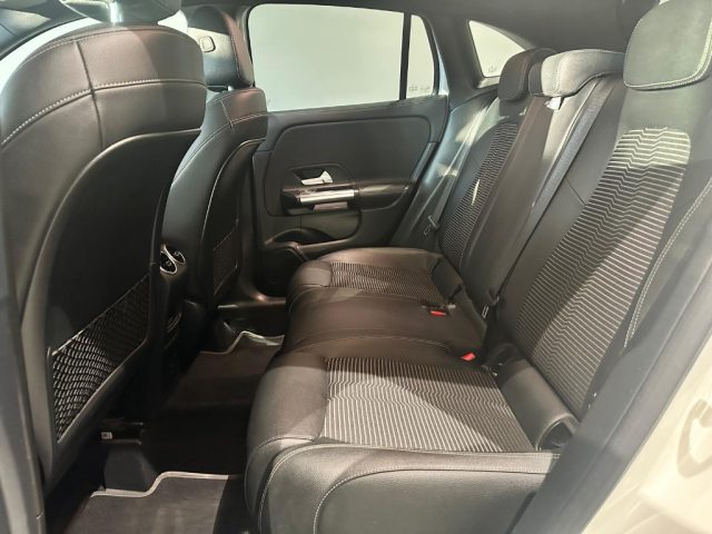 MERCEDES-BENZ GLA 200 usata, con Sensore di pioggia