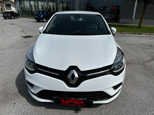 RENAULT Clio usata, con Airbag