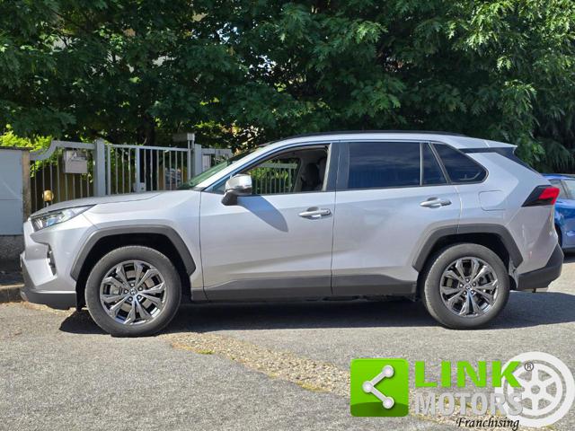 TOYOTA RAV 4 usata, con Touch screen