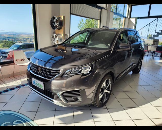 PEUGEOT 5008 usata, con Climatizzatore