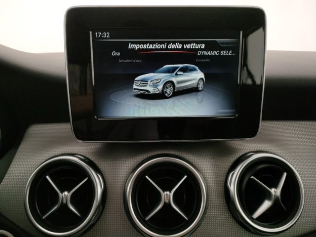 MERCEDES-BENZ GLA 180 usata, con Luci diurne LED