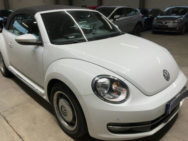 VOLKSWAGEN Maggiolino usata, con Airbag
