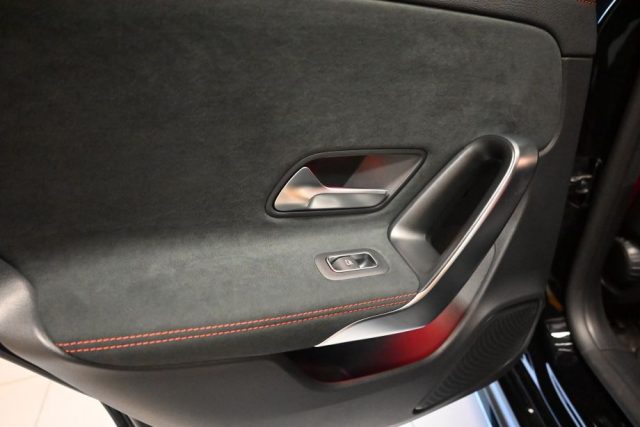 MERCEDES-BENZ CLA 45 AMG usata 51