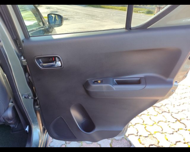 SUZUKI Ignis usata 24