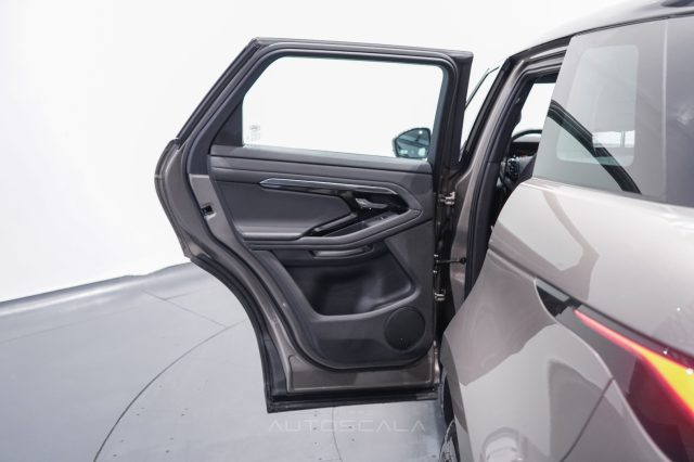 LAND ROVER Range Rover Evoque usata, con Bluetooth