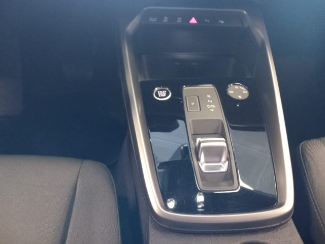 AUDI A3 usata, con Specchietti laterali elettrici