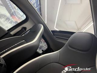 RENAULT Twingo usata, con Controllo automatico clima
