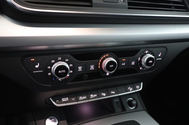 AUDI Q5 usata 12
