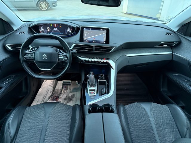 PEUGEOT 3008 usata, con Sensore di luce