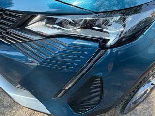 PEUGEOT 3008 usata, con Autoradio