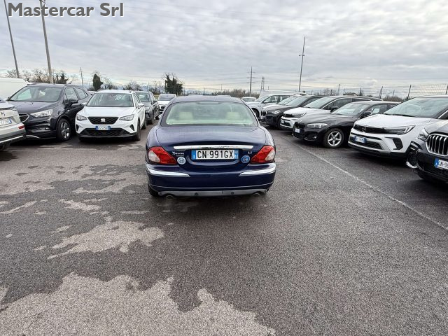 JAGUAR X-Type usata 12