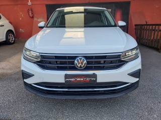 VOLKSWAGEN Tiguan usata, con Airbag
