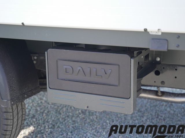 IVECO Daily usata, con Telecamera per parcheggio assistito