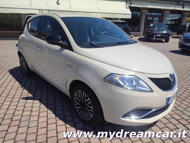 LANCIA Ypsilon usata, con Airbag Passeggero
