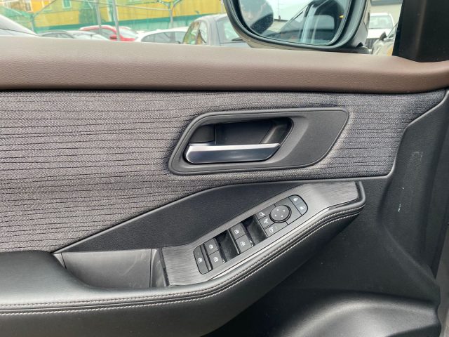NISSAN X-Trail usata, con Sensore di luce