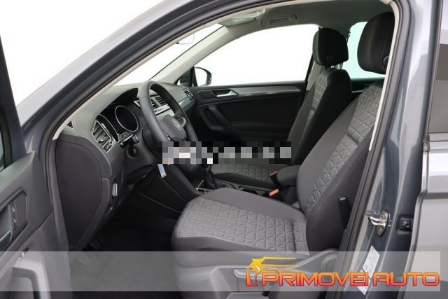 VOLKSWAGEN Tiguan usata, con Airbag