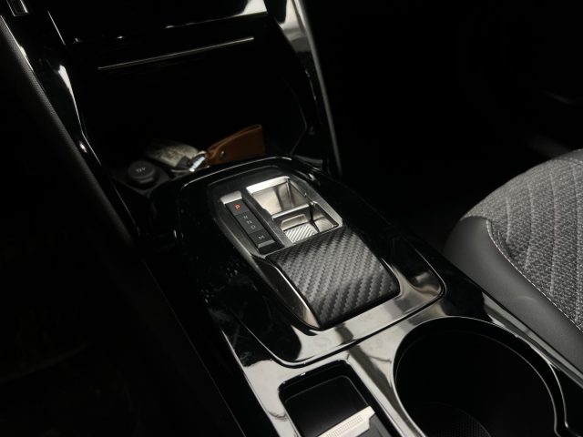 PEUGEOT 2008 usata, con Controllo vocale