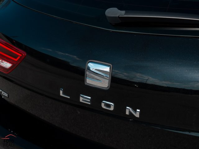 SEAT Leon usata, con Volante multifunzione