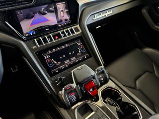 LAMBORGHINI Urus usata, con ESP