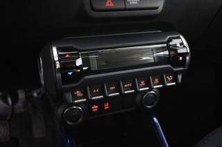 SUZUKI Ignis usata 10