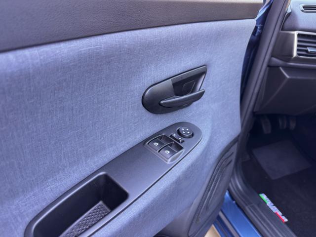 LANCIA Ypsilon usata, con Isofix